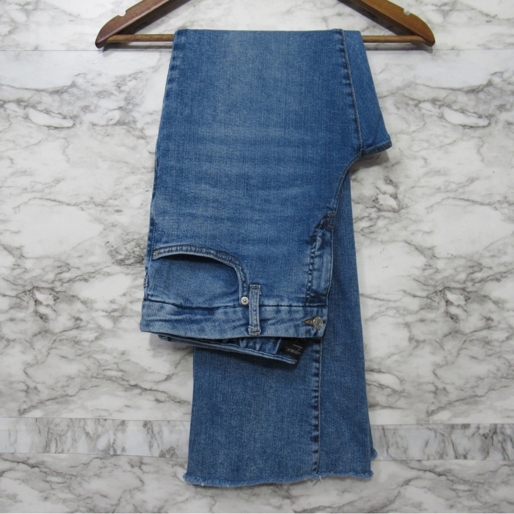Banana Republic Low Rise Bootcut Denim Jeans Size 31